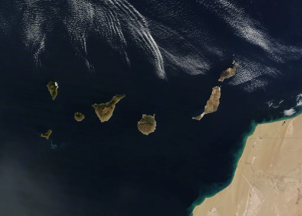 Vista satelital del océano Atlántico junto a las Islas Canarias